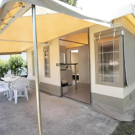 ホリデーパーク La Bastide